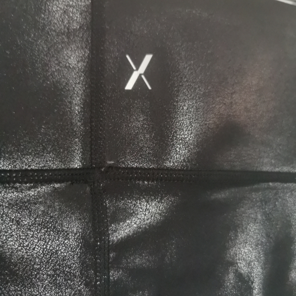 Knix faux leather black leggins size Large - Picture 10 of 11